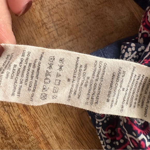 Urban Outfitters Light Gray Button Down Shirt - Picture 6 of 7